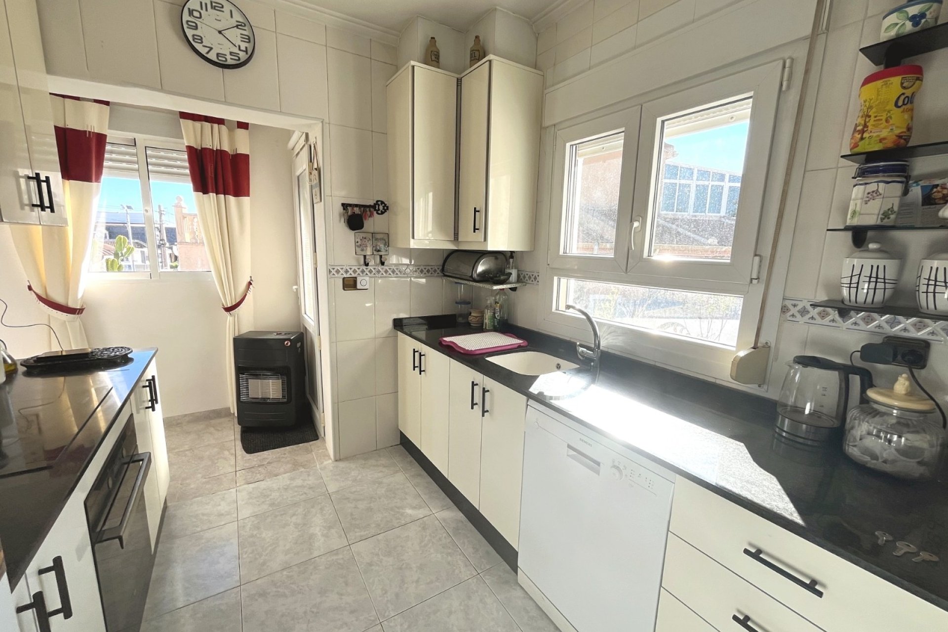 Herverkoop - Villa -
Ciudad Quesada