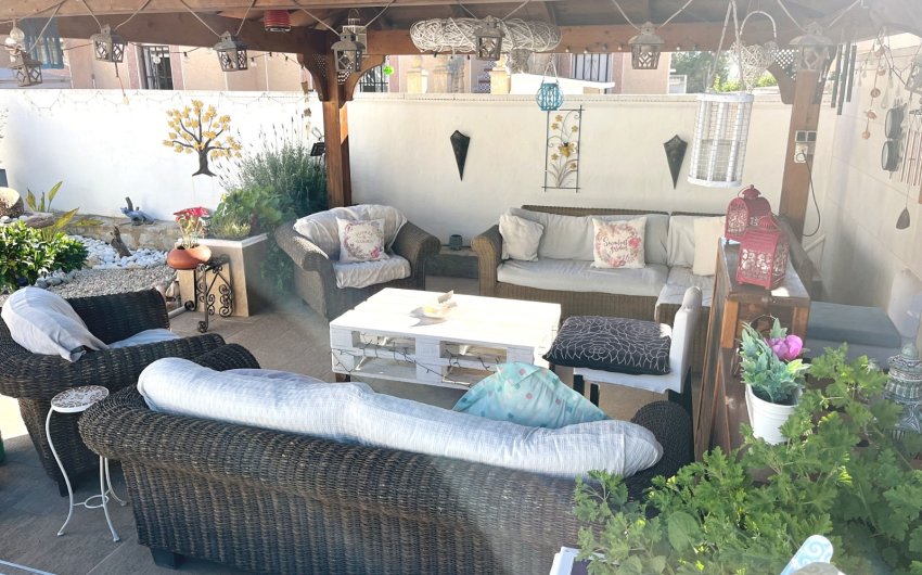 Herverkoop - Villa -
Ciudad Quesada