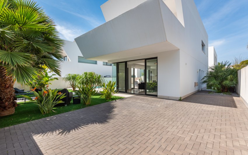 Herverkoop - Villa -
Ciudad Quesada