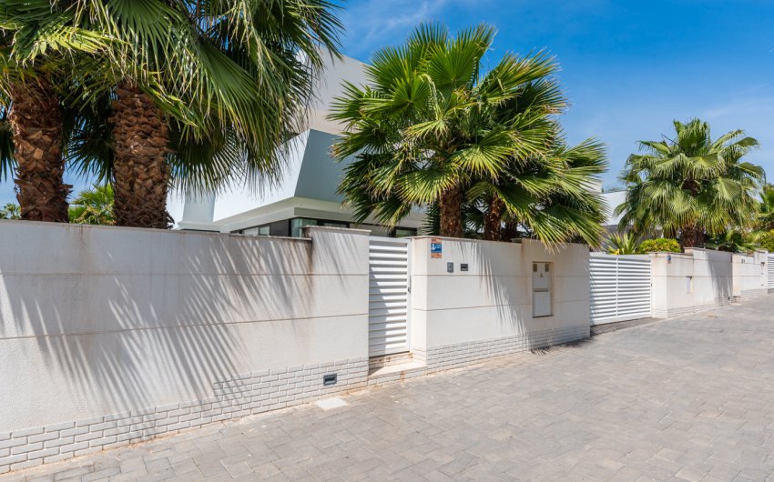 Herverkoop - Villa -
Ciudad Quesada