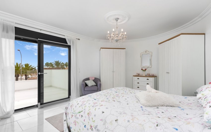 Herverkoop - Villa -
Ciudad Quesada