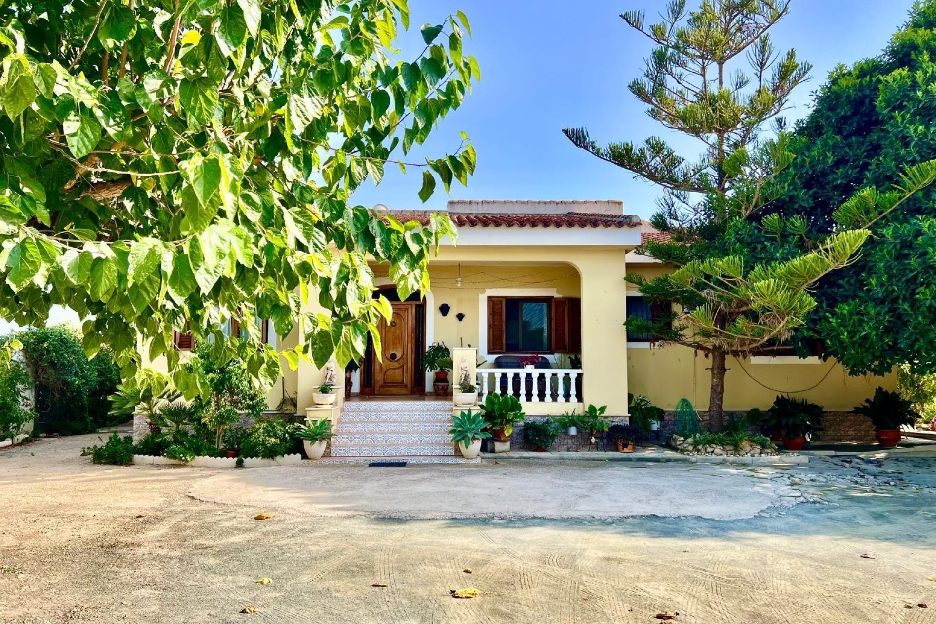 Herverkoop - Villa -
Daya Vieja - Costa Blanca Sur