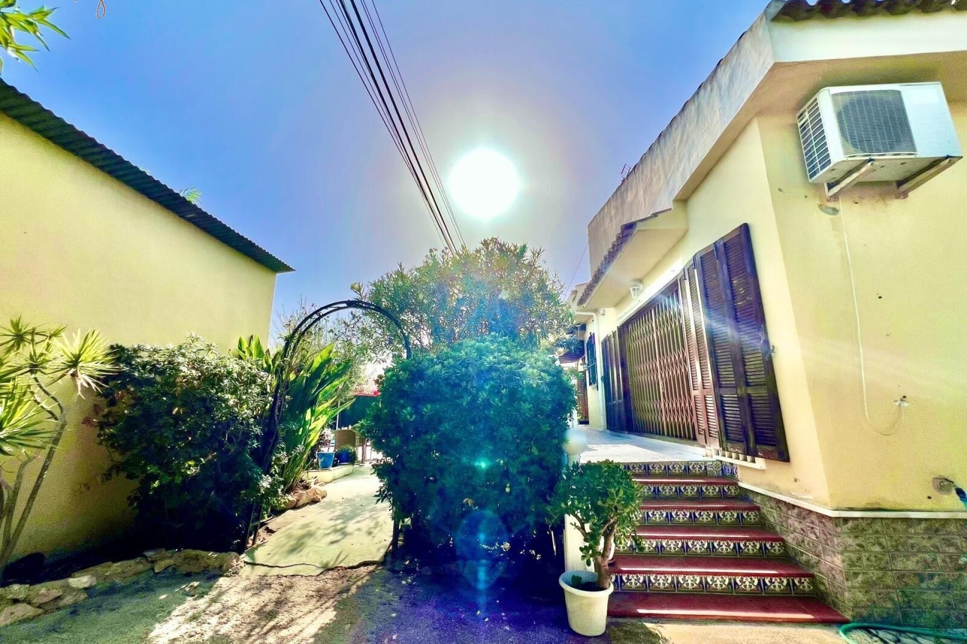 Herverkoop - Villa -
Daya Vieja - Costa Blanca Sur