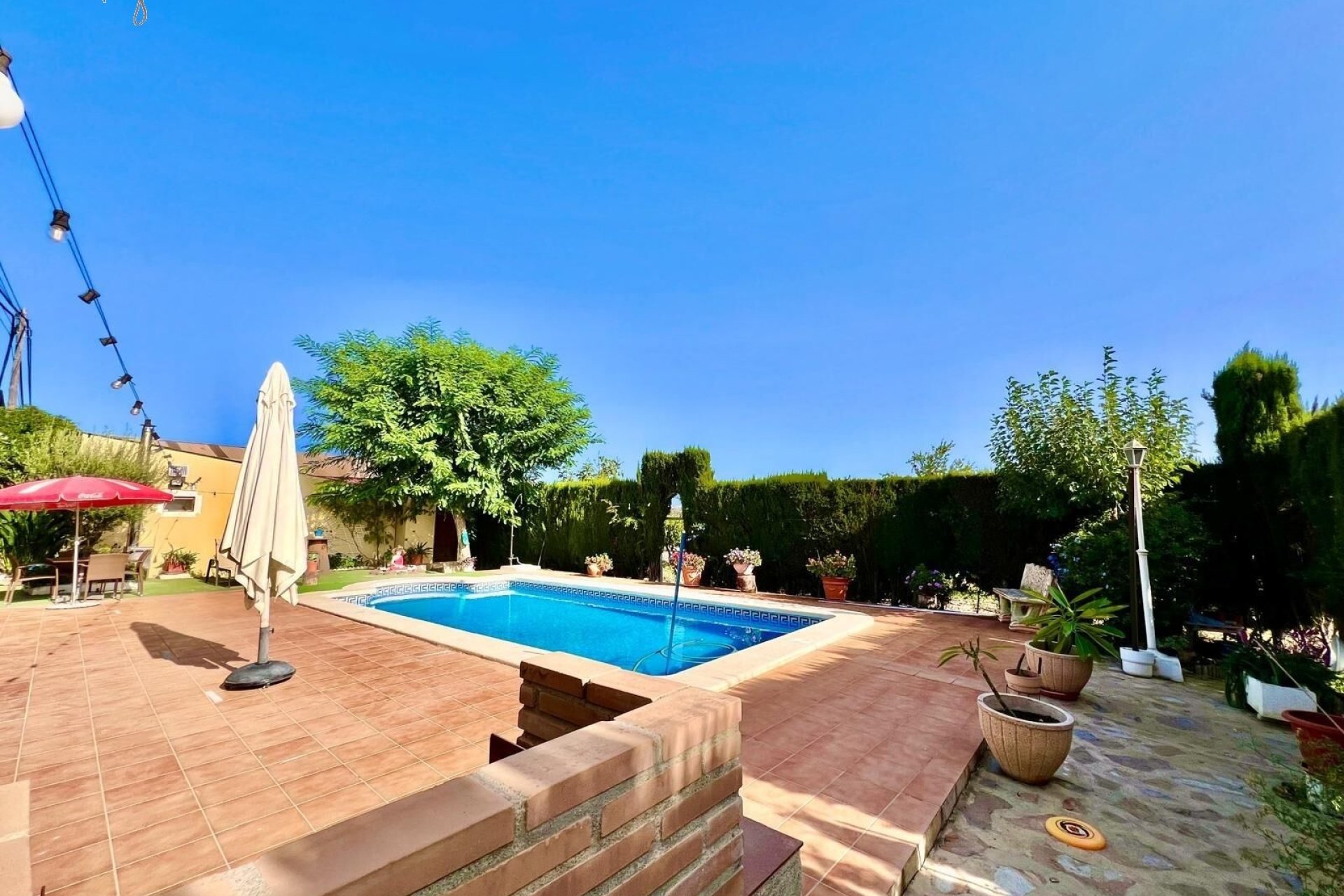Herverkoop - Villa -
Daya Vieja - Costa Blanca Sur
