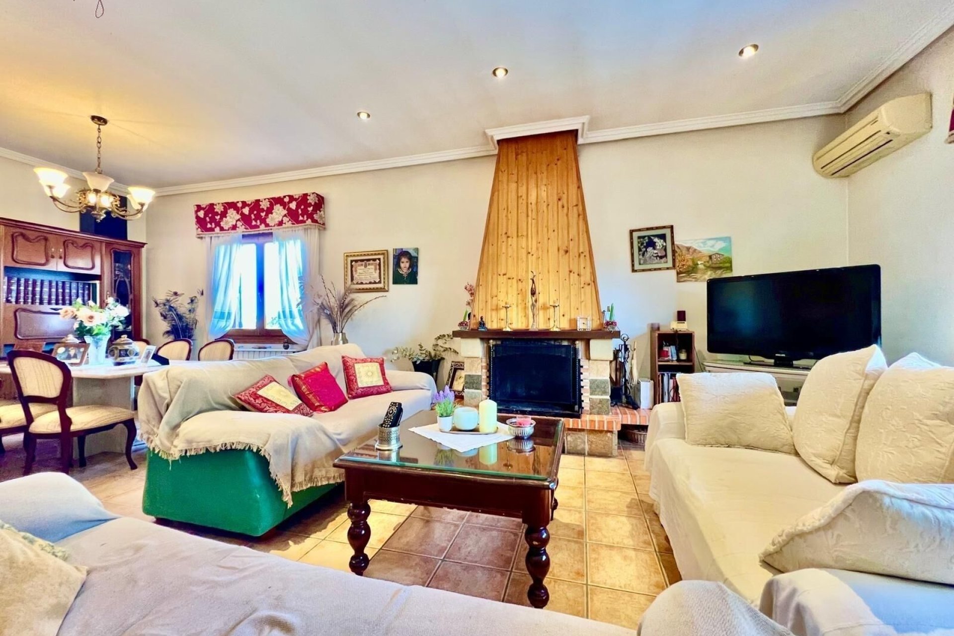 Herverkoop - Villa -
Daya Vieja - Costa Blanca Sur