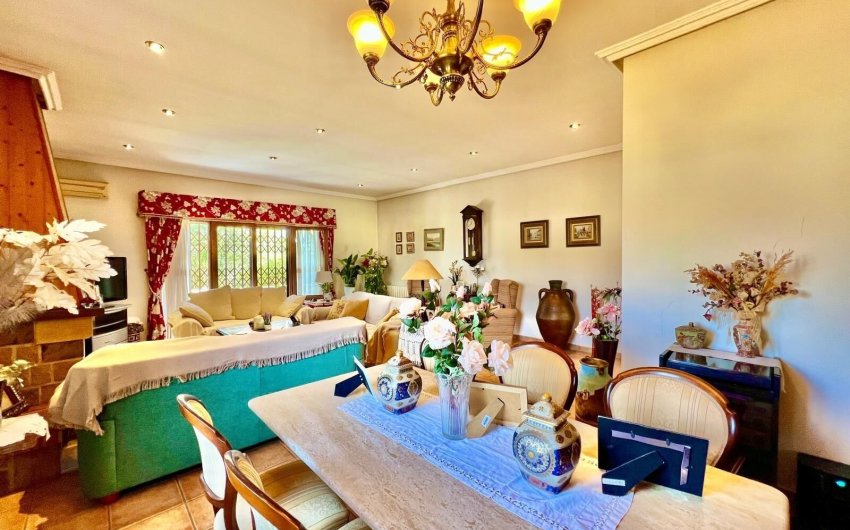 Herverkoop - Villa -
Daya Vieja - Costa Blanca Sur