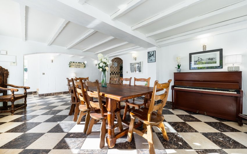 Herverkoop - Villa -
Dehesa de Campoamor - Costa Blanca