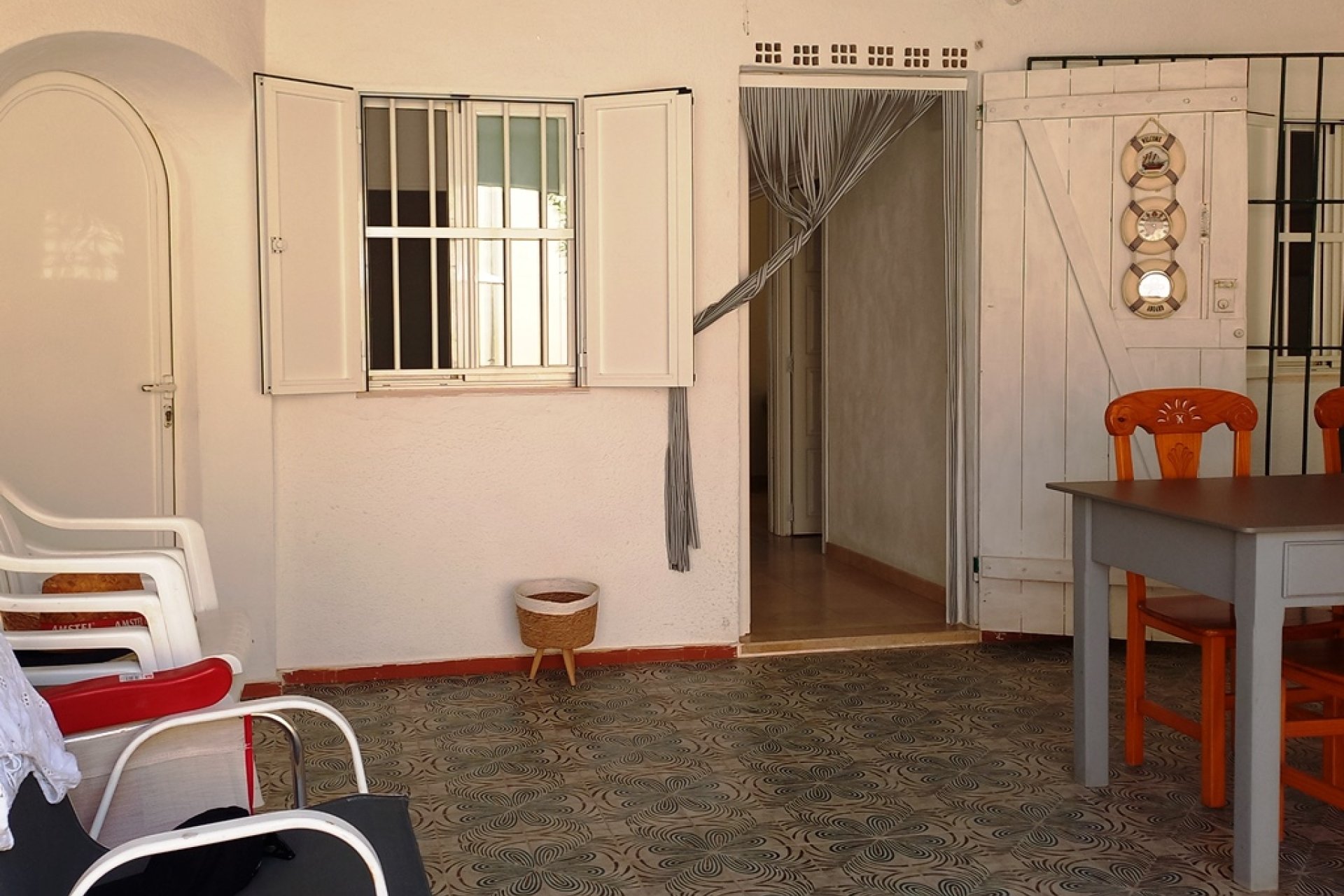 Herverkoop - Villa -
Denia