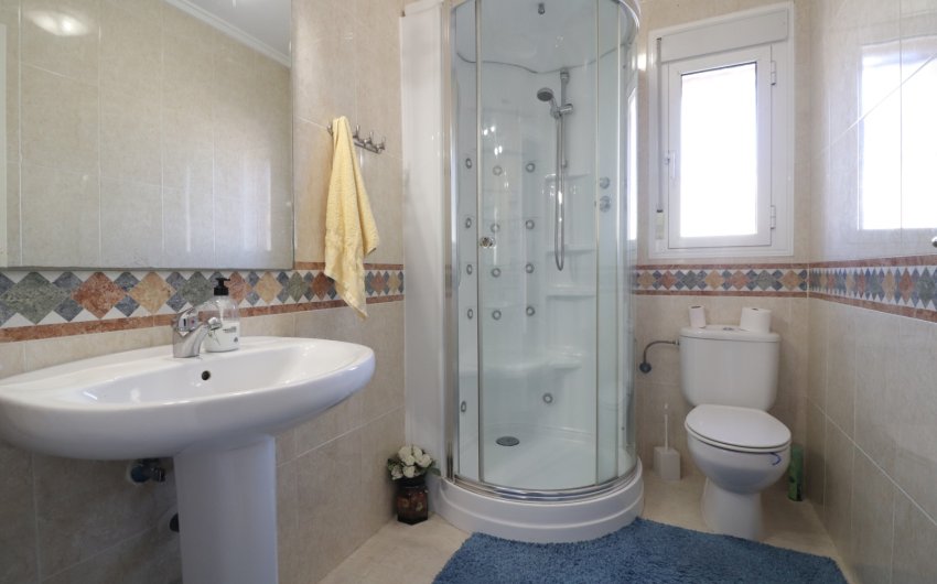 Herverkoop - Villa (detached) -
Benijofar - Monte Azul