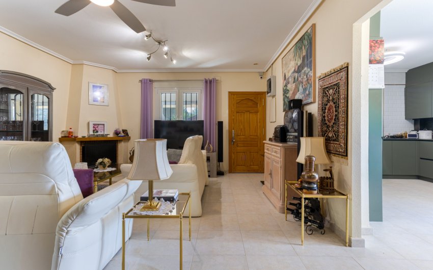 Herverkoop - Villa - Detached -
La Zarza