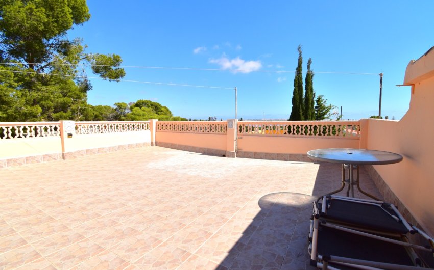 Herverkoop - Villa (detached) -
Orihuela Costa - Los Balcones