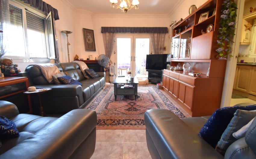 Herverkoop - Villa (detached) -
Orihuela Costa - Los Balcones