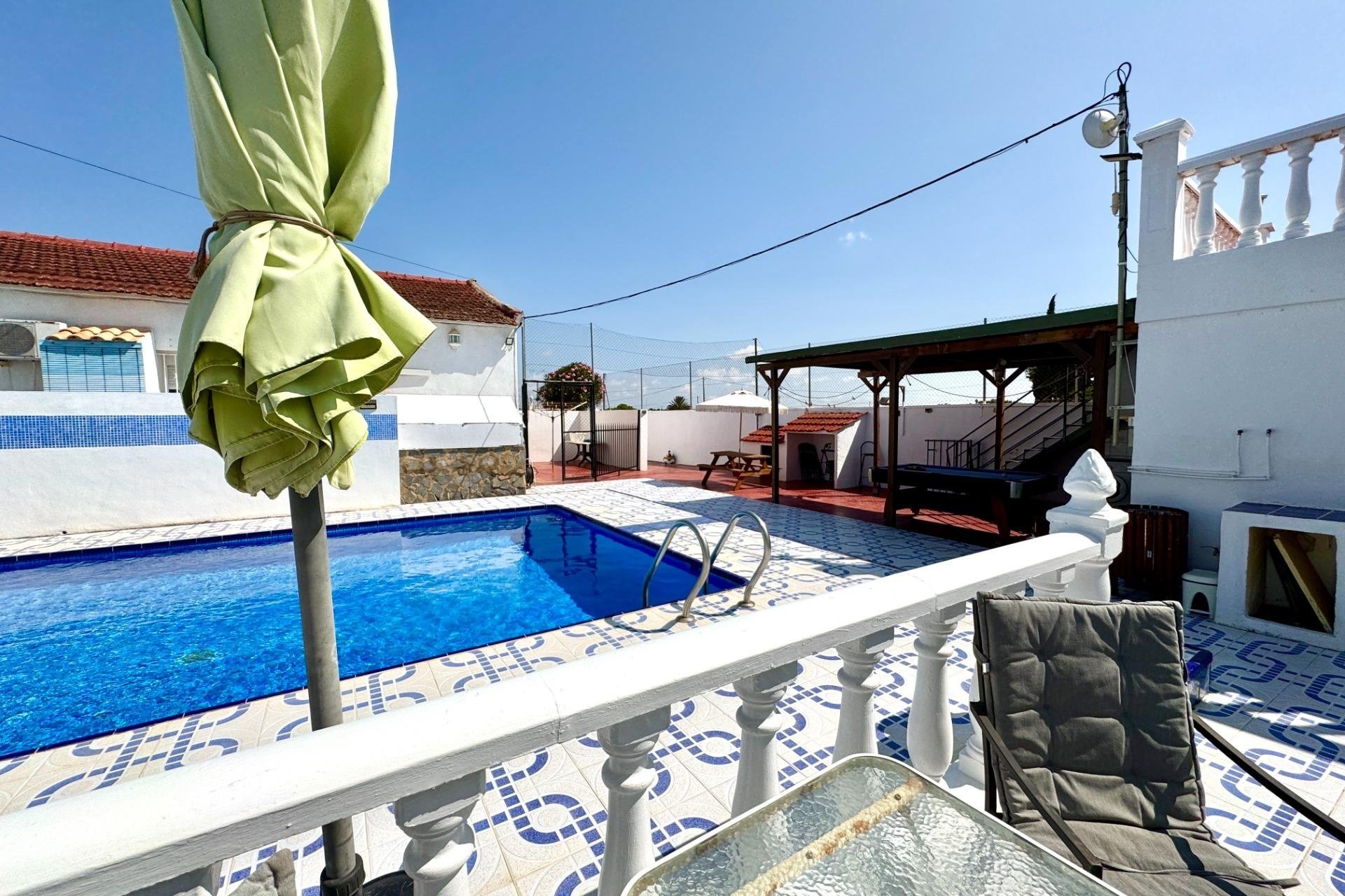 Herverkoop - Villa -
Dolores - Comunidad Valenciana