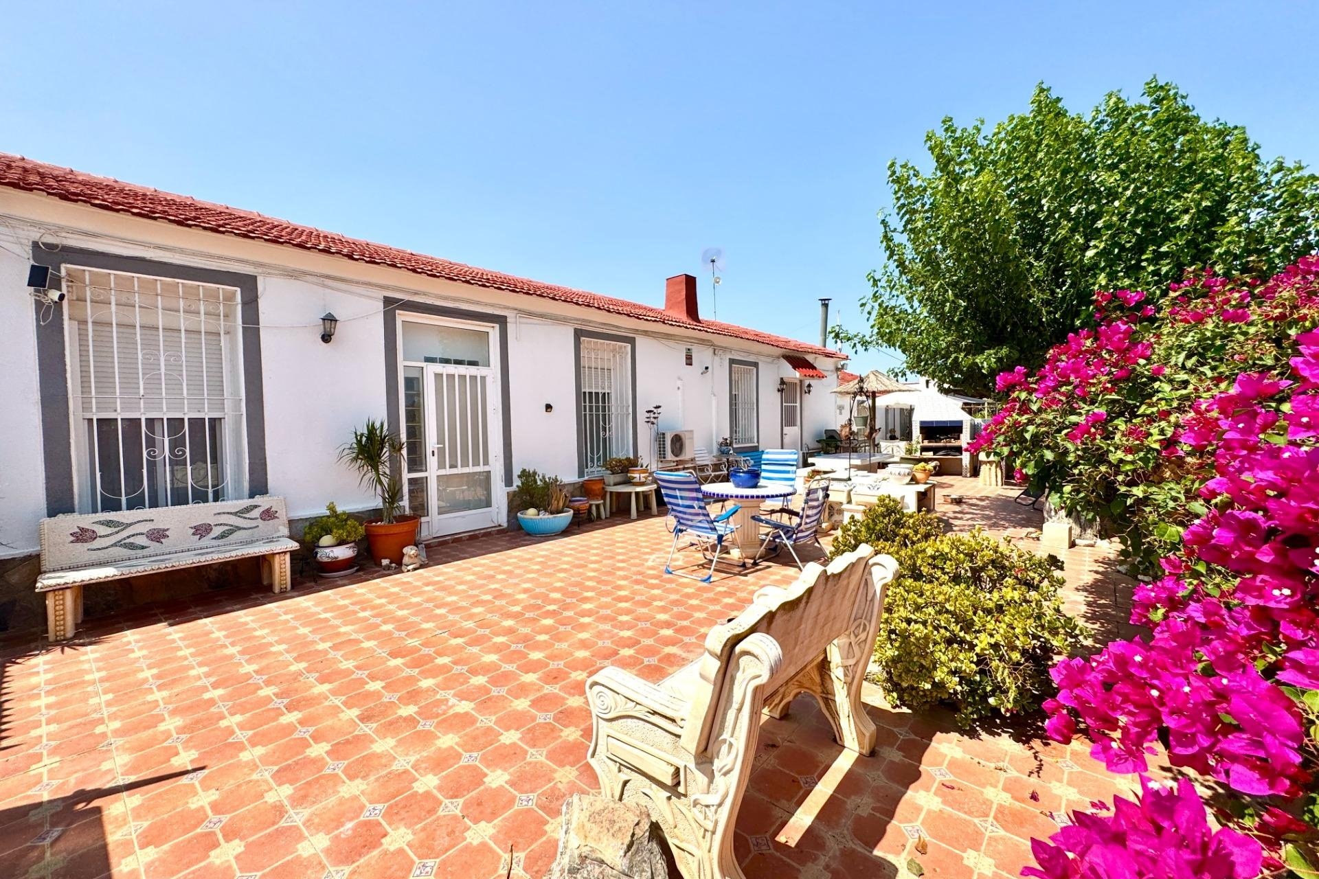 Herverkoop - Villa -
Dolores - Comunidad Valenciana