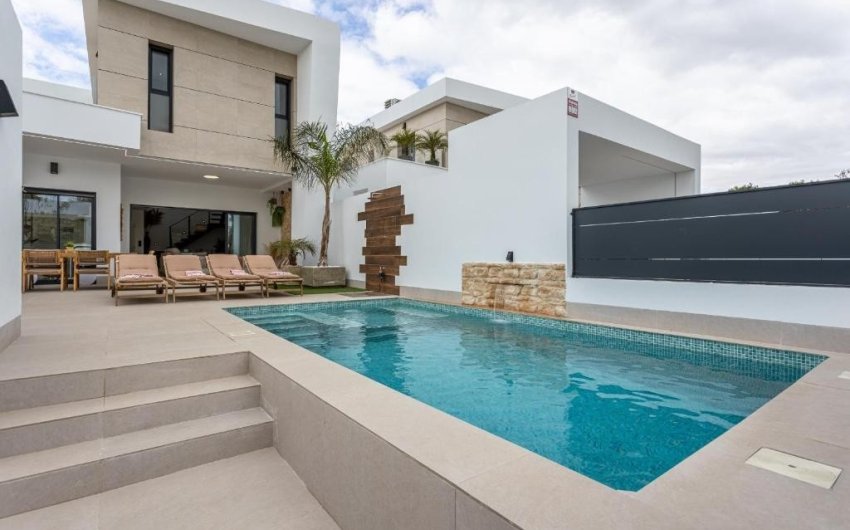 Herverkoop - Villa -
Dolores - Costa Blanca