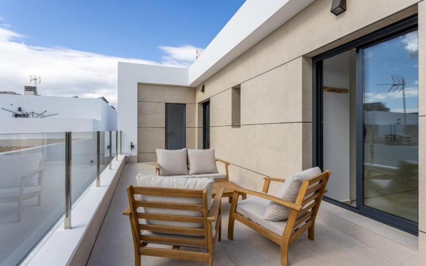 Herverkoop - Villa -
Dolores - Costa Blanca