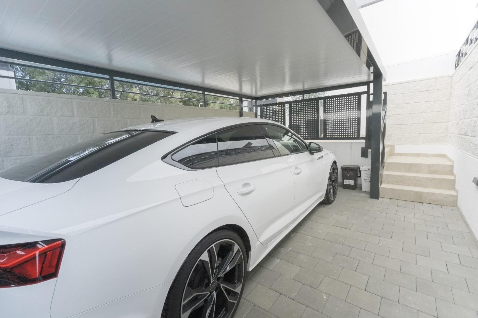 Herverkoop - Villa -
Dolores