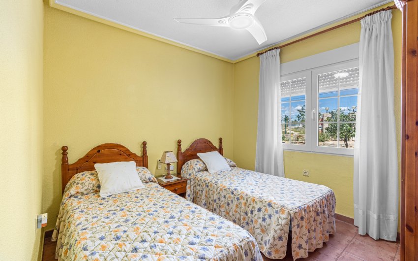 Herverkoop - Villa -
El Altet - San Francisco de Asis