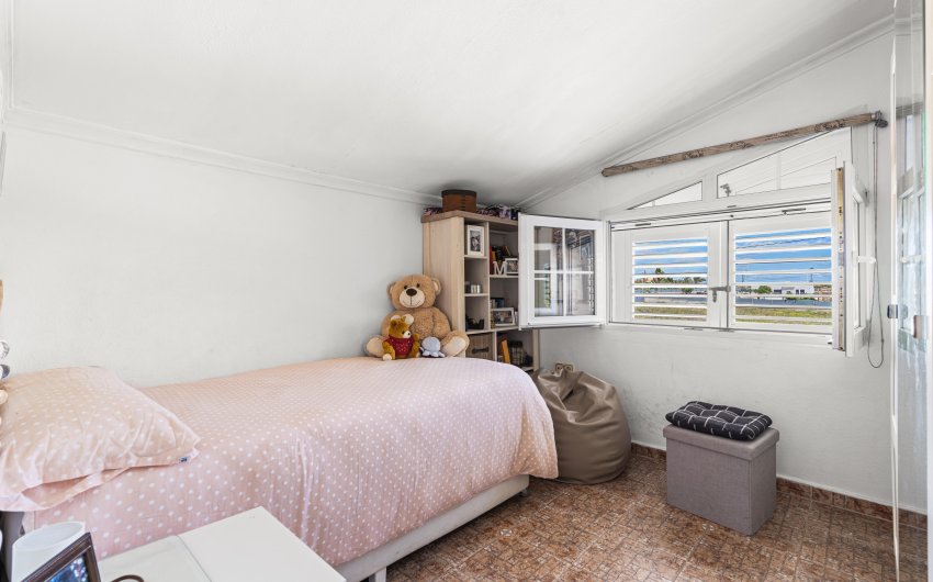 Herverkoop - Villa -
El Altet - San Francisco de Asis