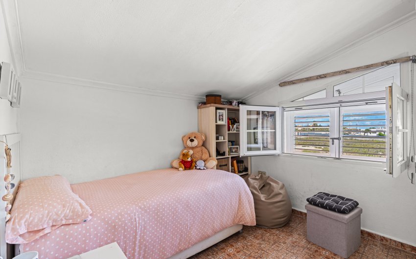 Herverkoop - Villa -
El Altet - San Francisco de Asis