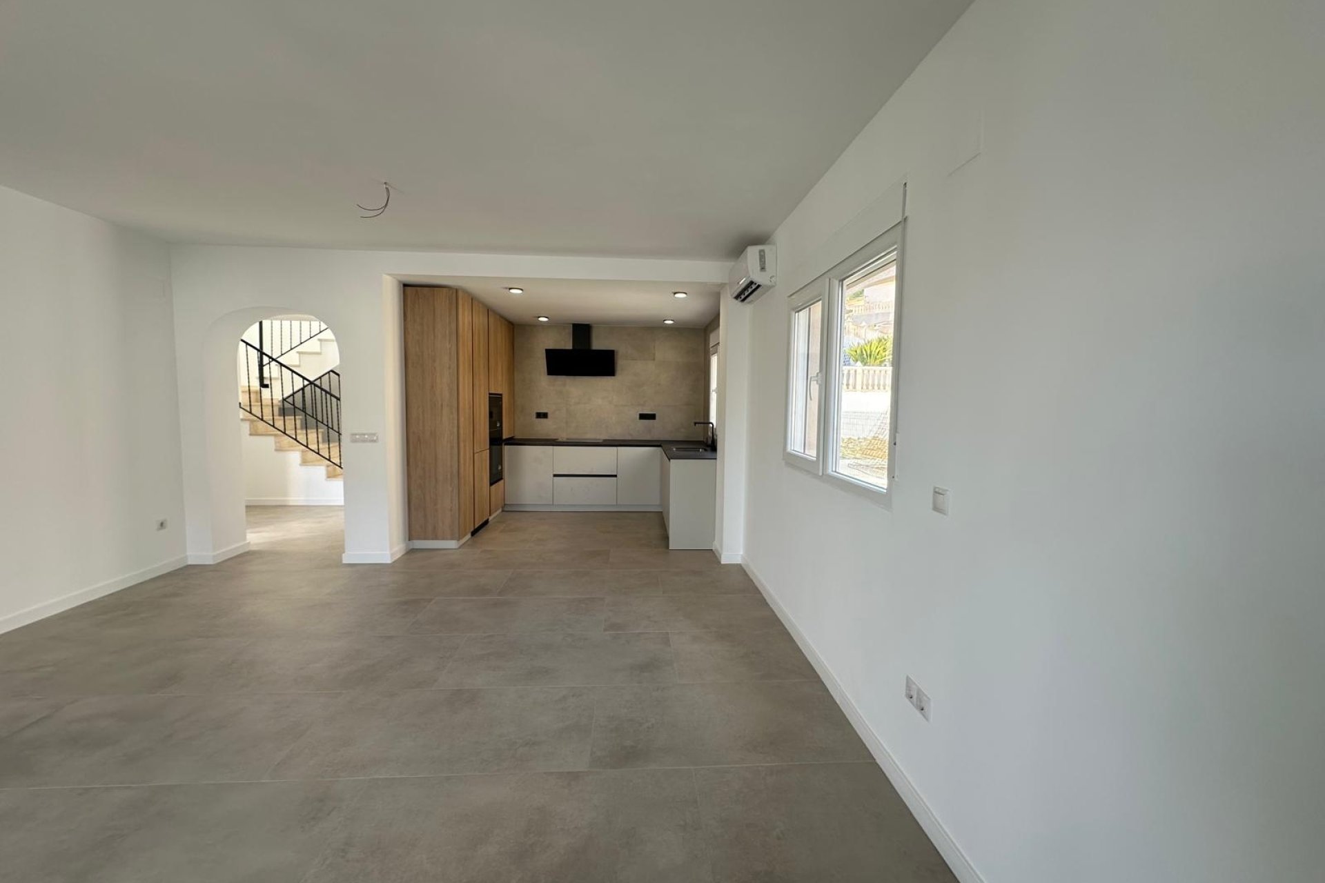 Herverkoop - Villa -
El Campello - Costa Blanca