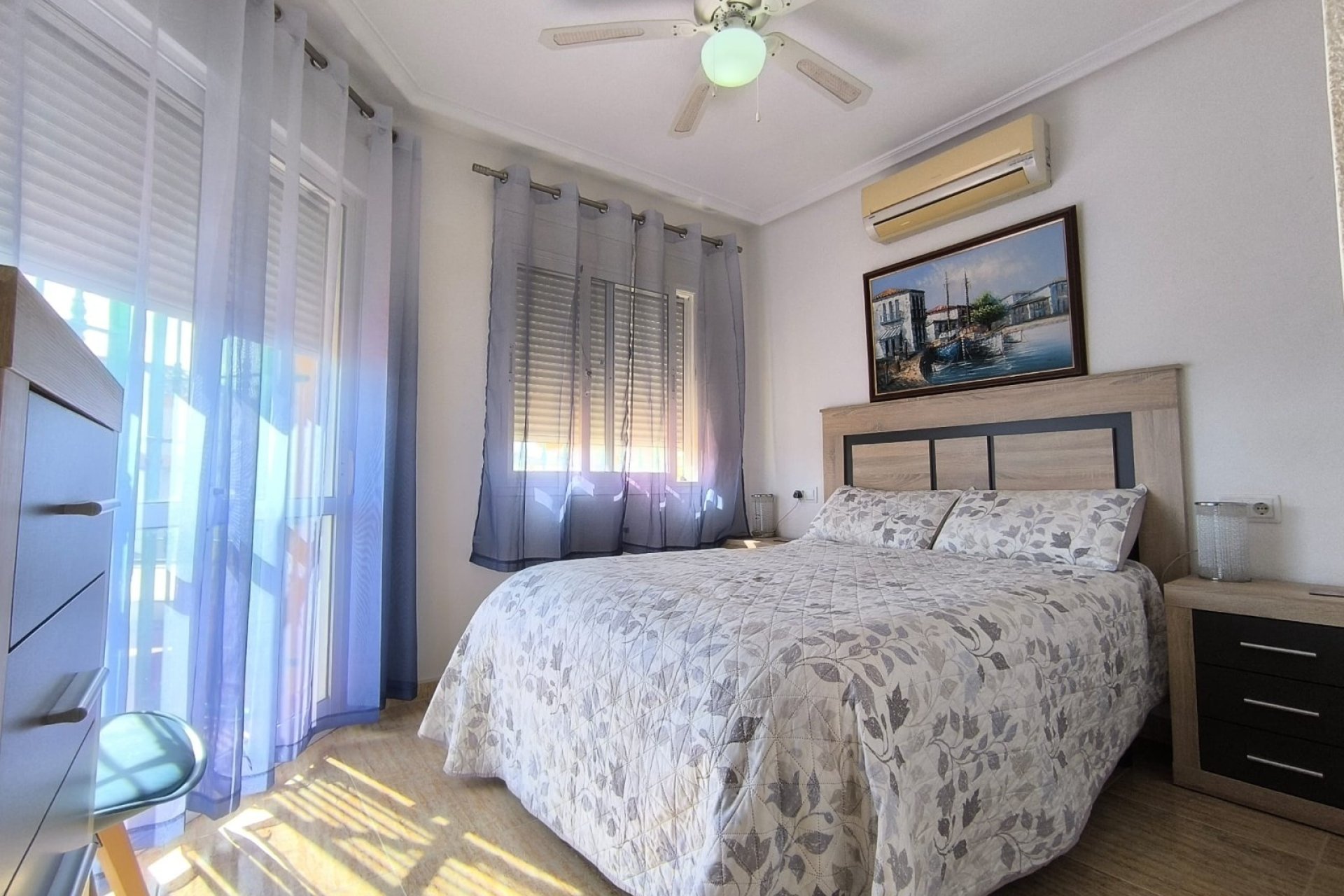 Herverkoop - Villa -
El Raso - Costa Blanca