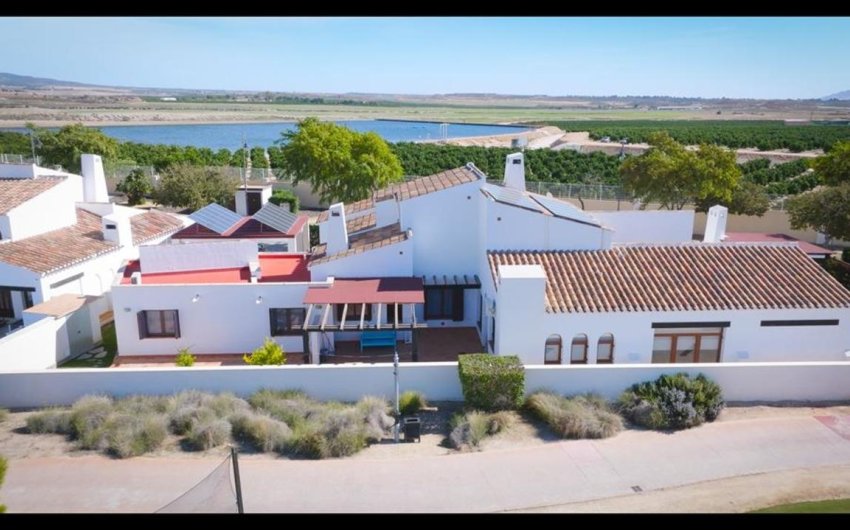 Herverkoop - Villa -
El Valle Golf Resort