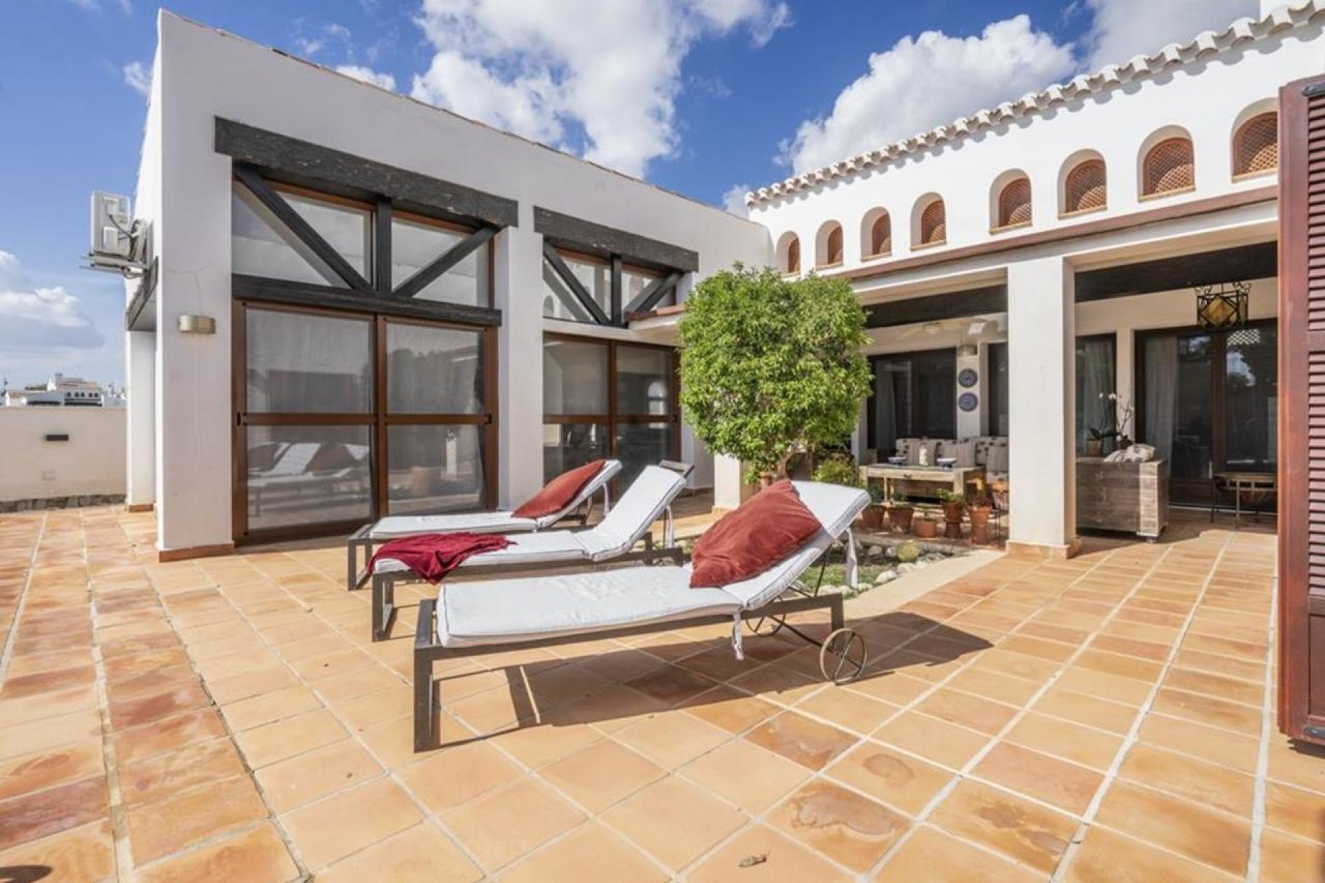 Herverkoop - Villa -
El Valle Golf Resort