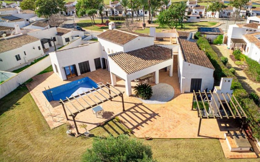 Herverkoop - Villa -
El Valle Golf Resort