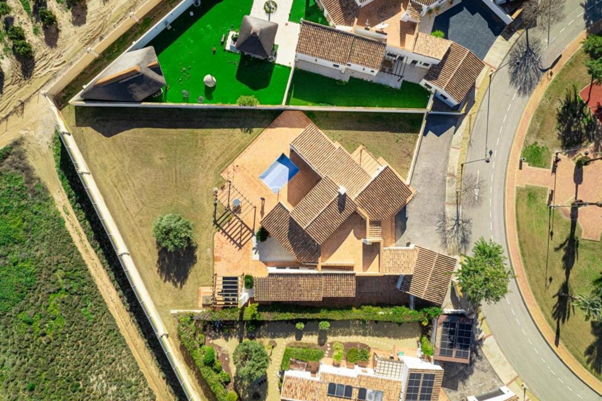 Herverkoop - Villa -
El Valle Golf Resort