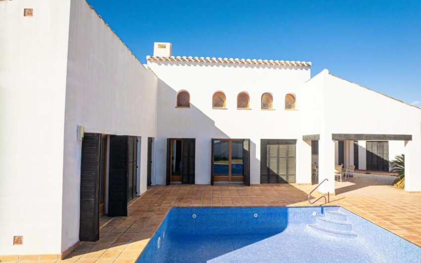 Herverkoop - Villa -
El Valle Golf Resort