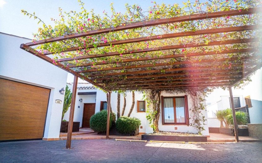Herverkoop - Villa -
El Valle Golf Resort