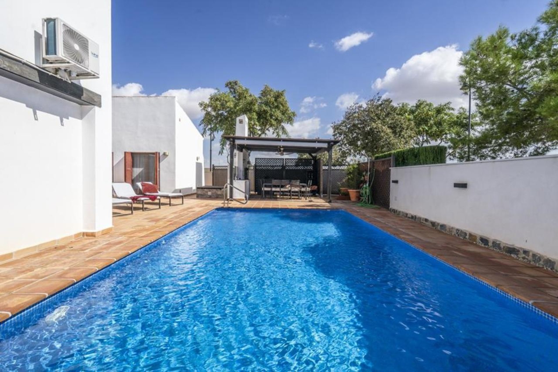 Herverkoop - Villa -
El Valle Golf Resort