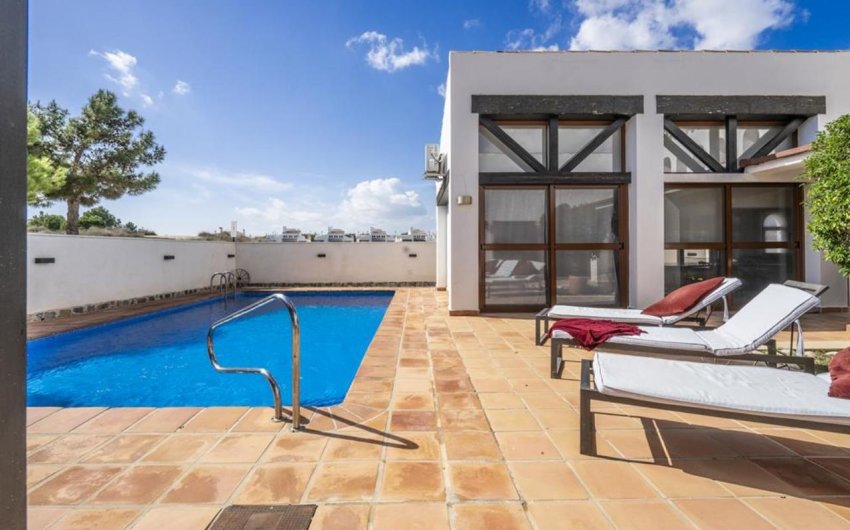 Herverkoop - Villa -
El Valle Golf Resort