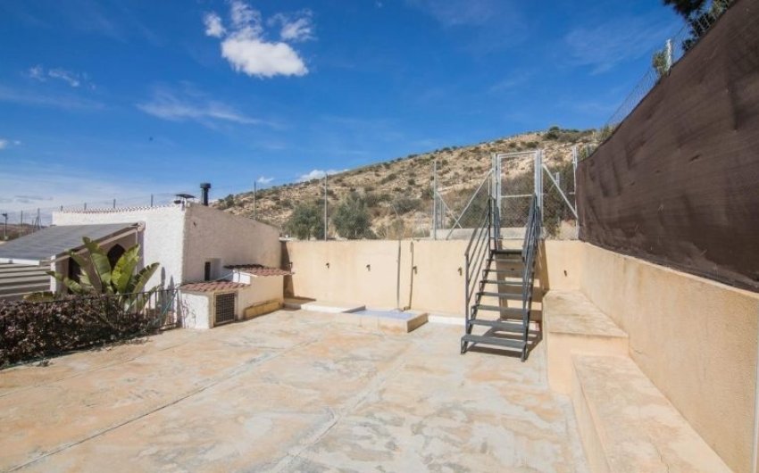 Herverkoop - Villa -
Elche - Costa Blanca