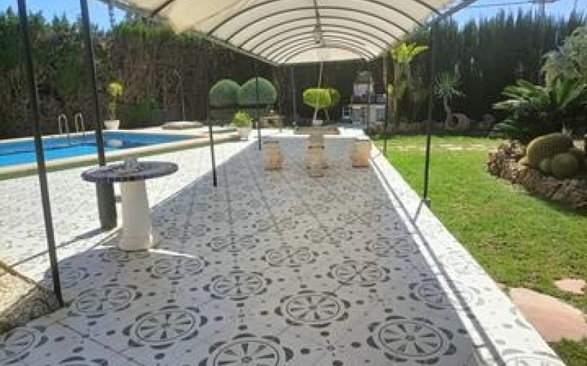 Herverkoop - Villa -
Elche - Costa Blanca