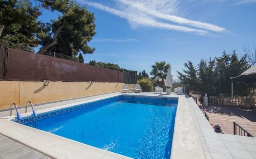 Herverkoop - Villa -
Elche - Costa Blanca
