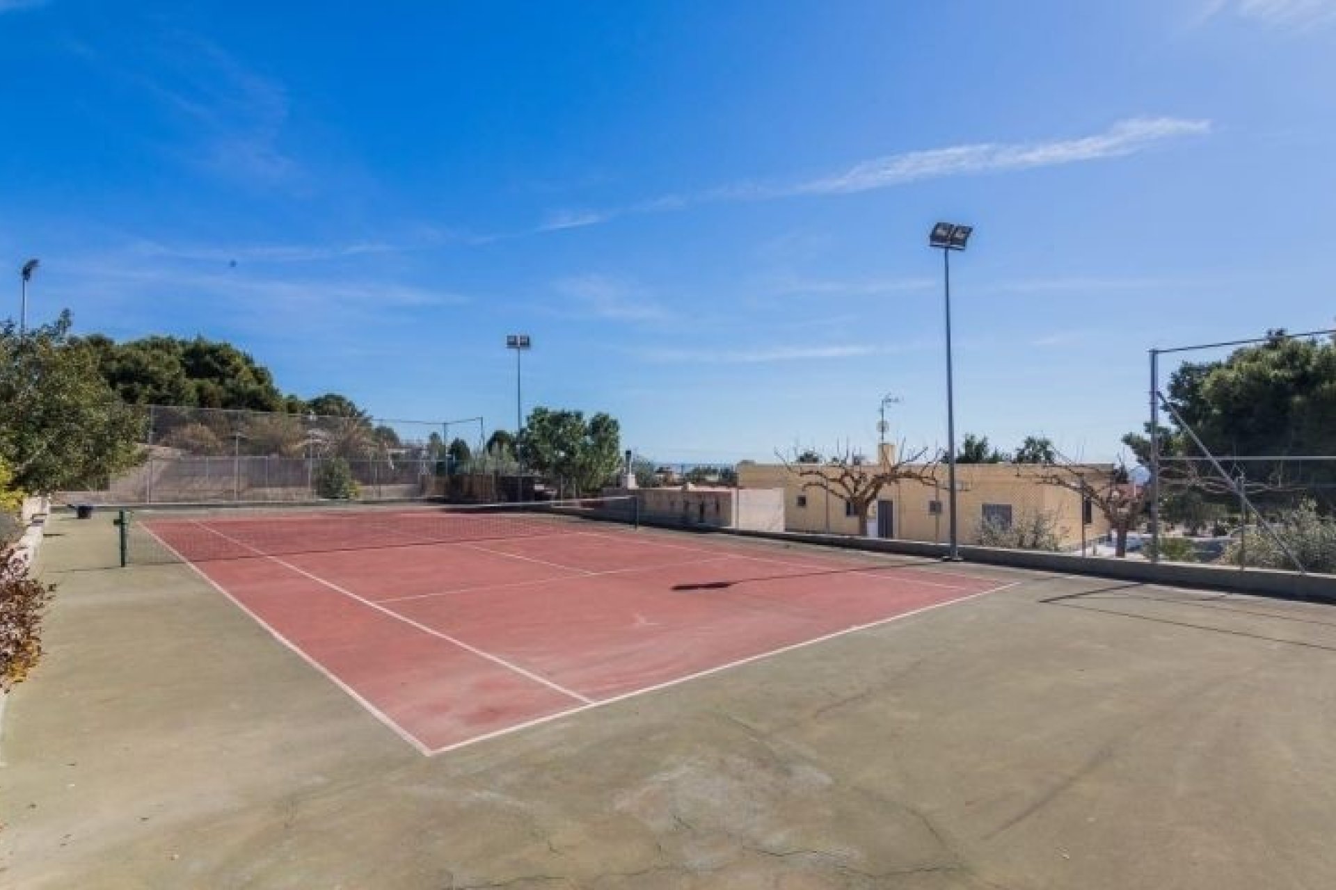 Herverkoop - Villa -
Elche - Costa Blanca