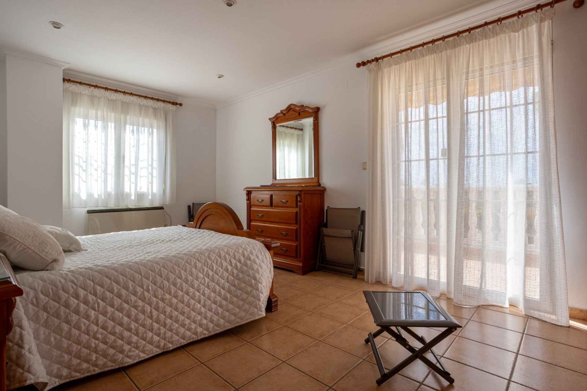 Herverkoop - Villa -
Elche - Costa Blanca