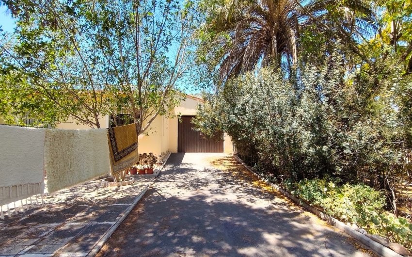 Herverkoop - Villa -
Elche - Costa Blanca