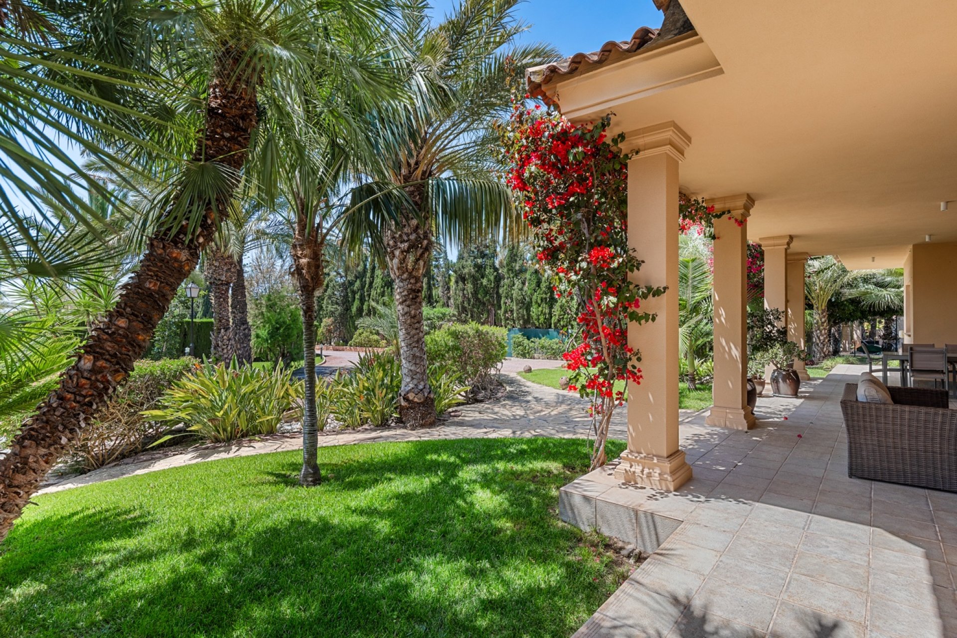 Herverkoop - Villa -
Elche