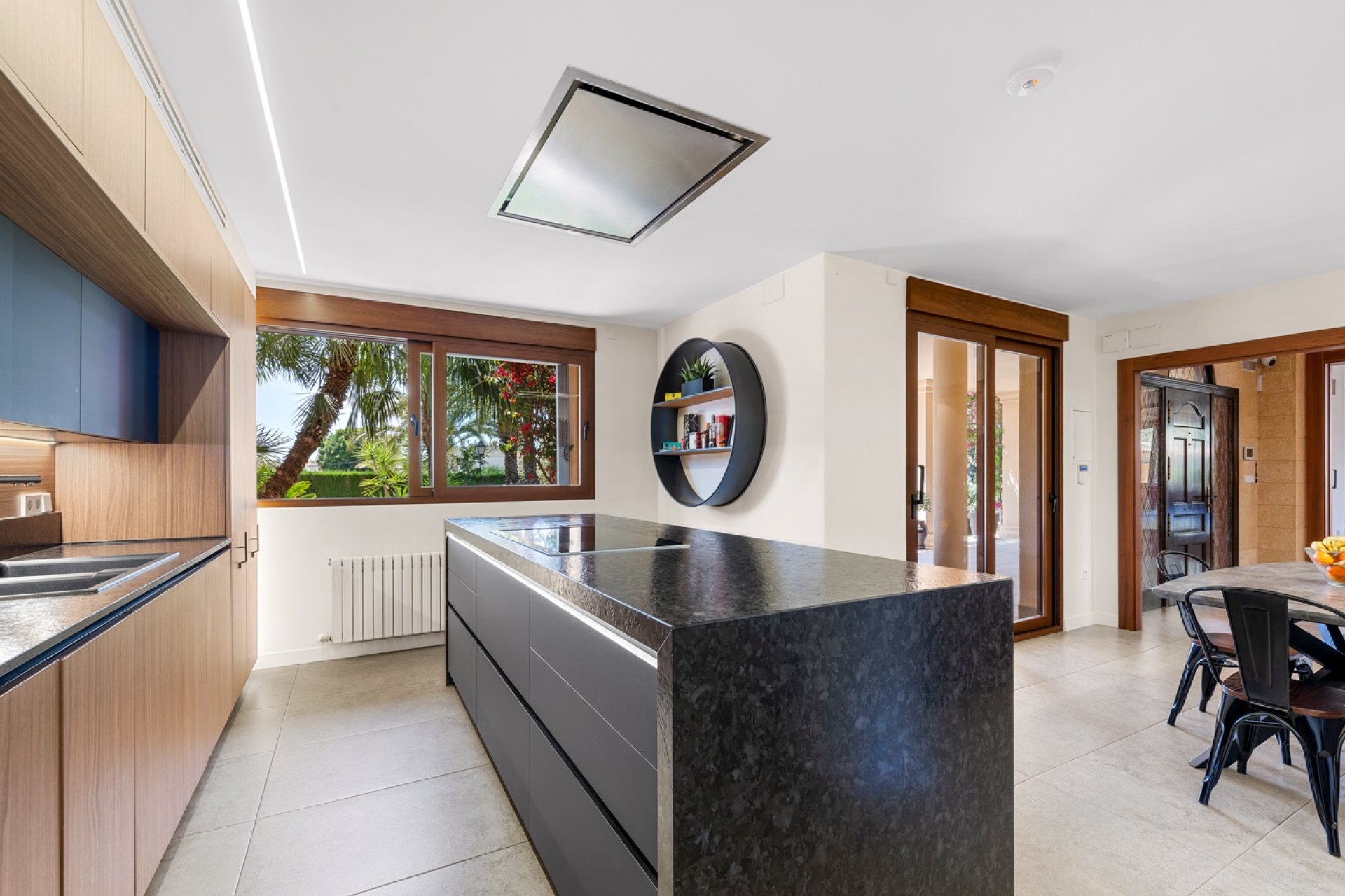 Herverkoop - Villa -
Elche