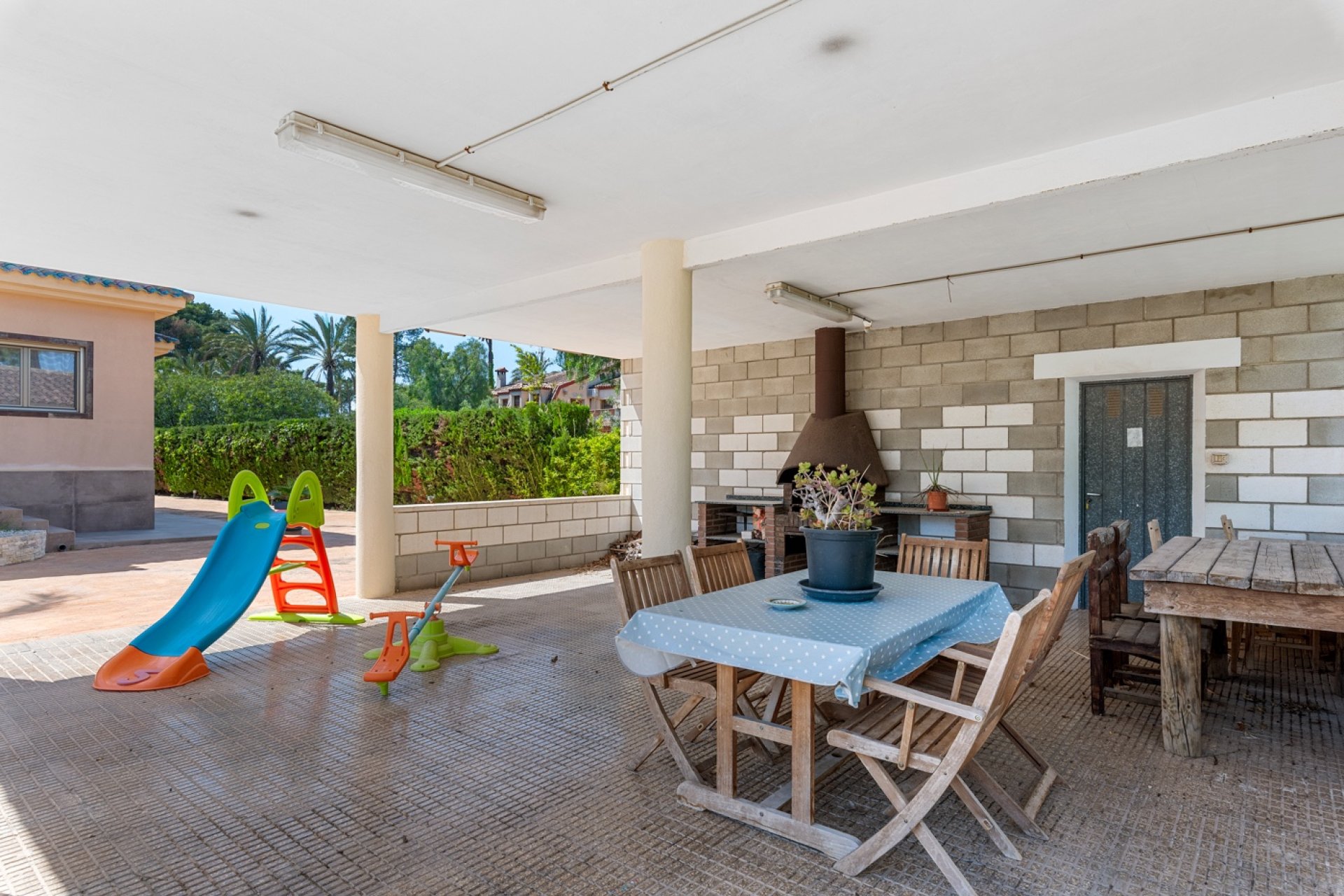 Herverkoop - Villa -
Elche