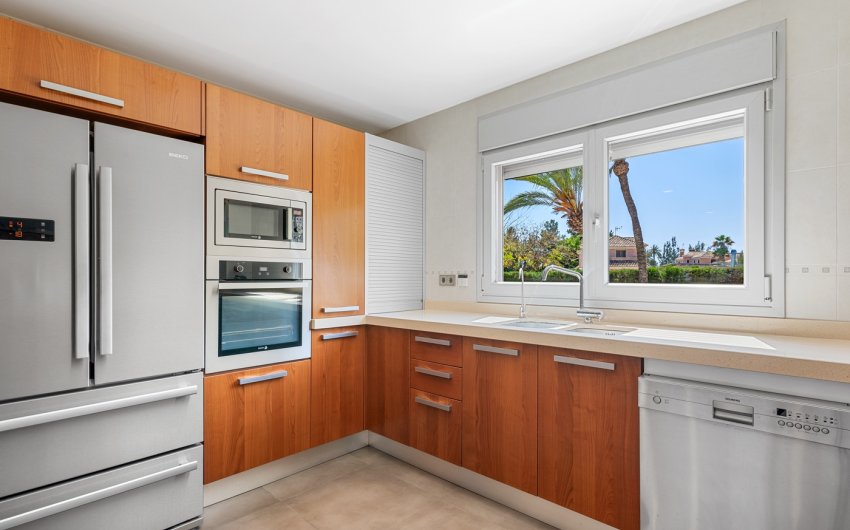 Herverkoop - Villa -
Elche