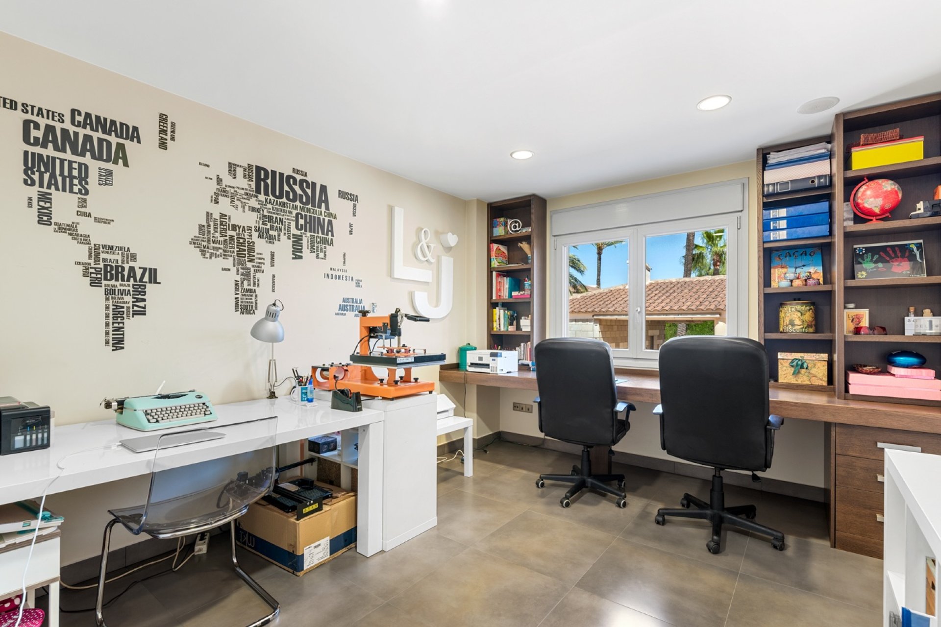 Herverkoop - Villa -
Elche