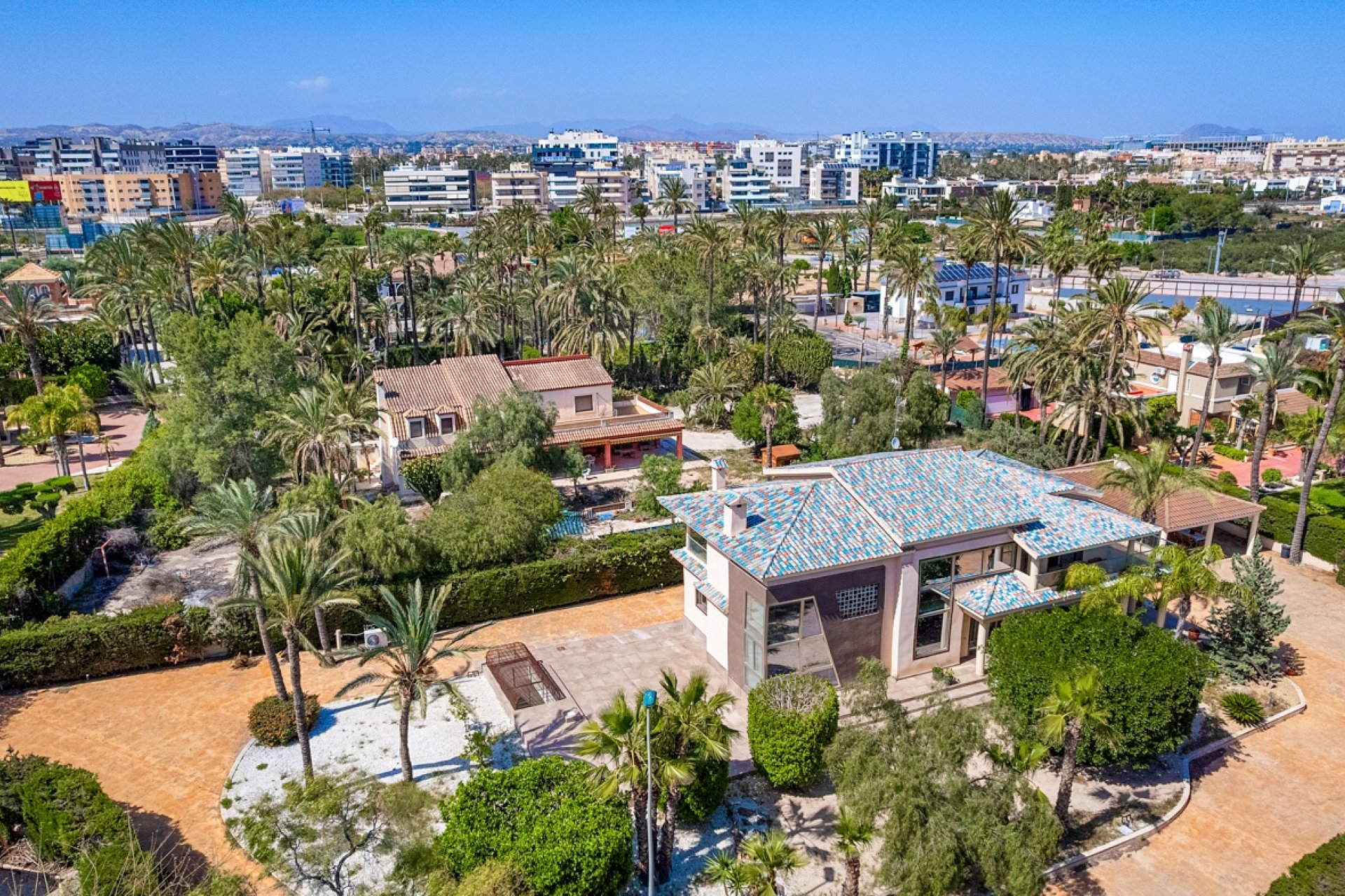 Herverkoop - Villa -
Elche