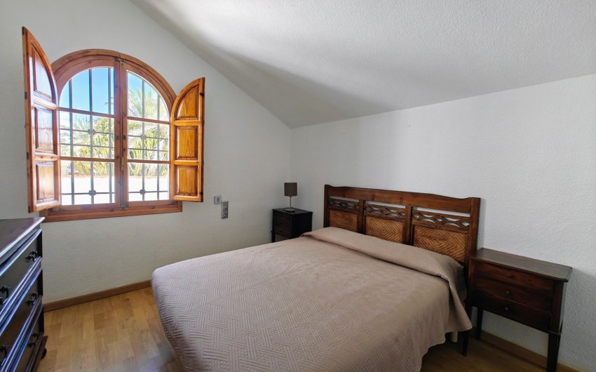 Herverkoop - Villa -
Elche