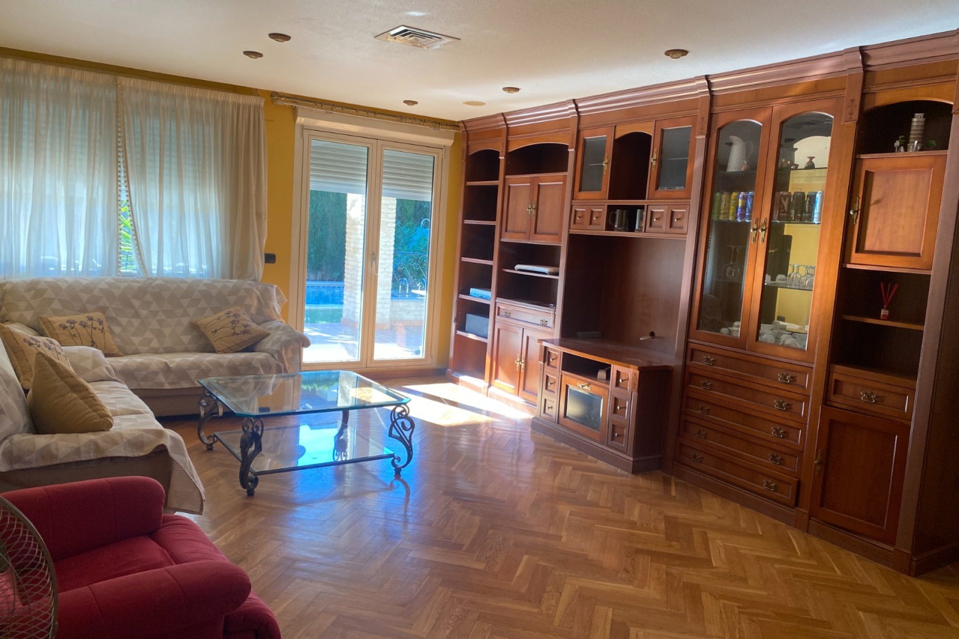 Herverkoop - Villa -
Elda