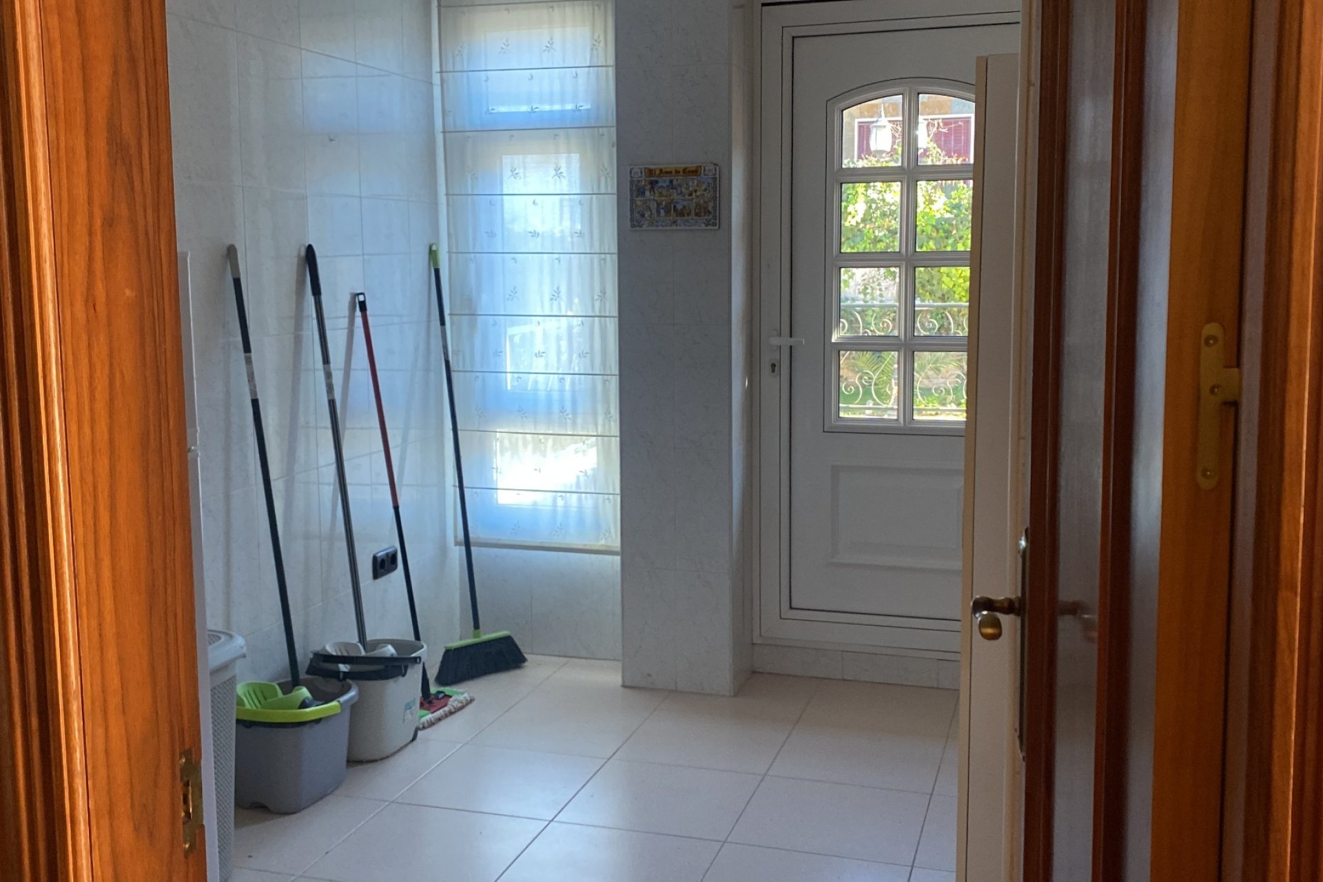 Herverkoop - Villa -
Elda