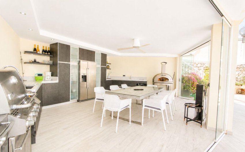 Herverkoop - Villa -
Elviria - Costa del Sol